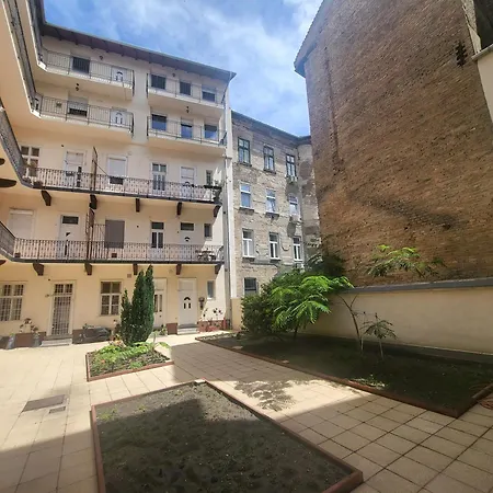 Apartament Rottenbiller Gardens 5 Budapeszt